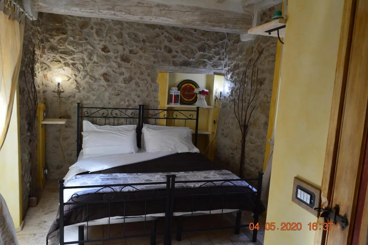Villa Dacia Guiglia Bed & Breakfast