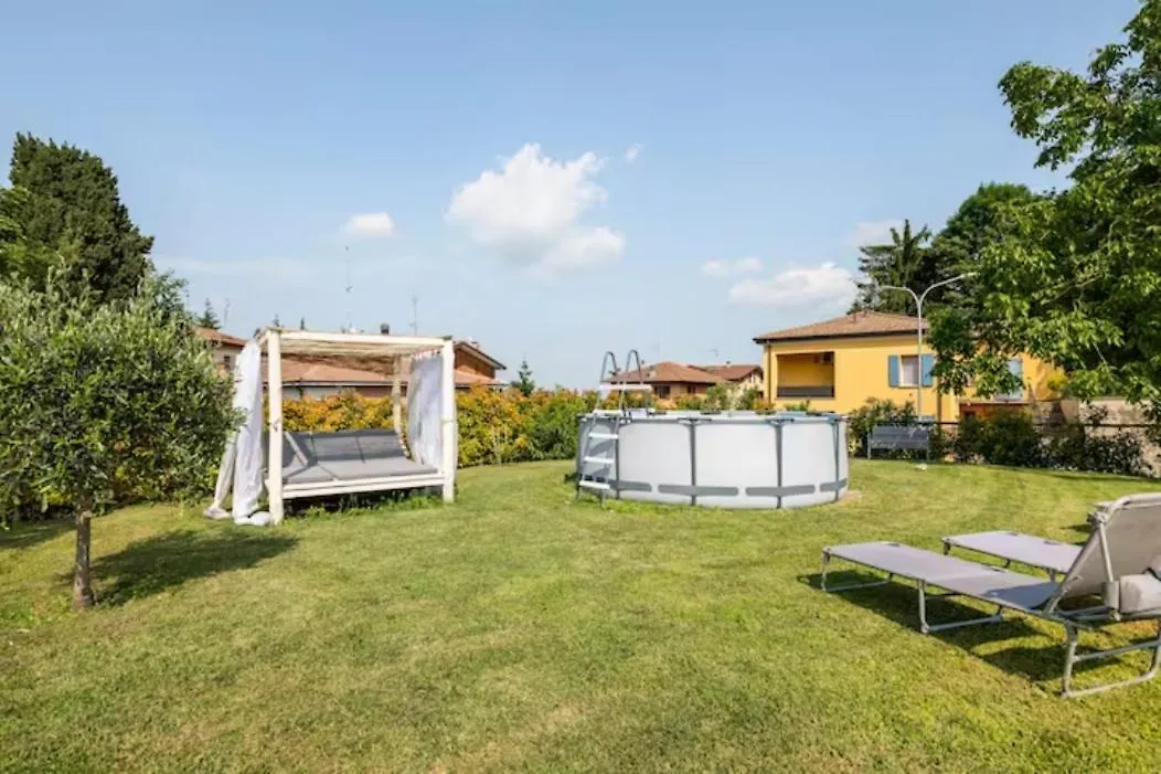 Villa Dacia Guiglia Bed & Breakfast